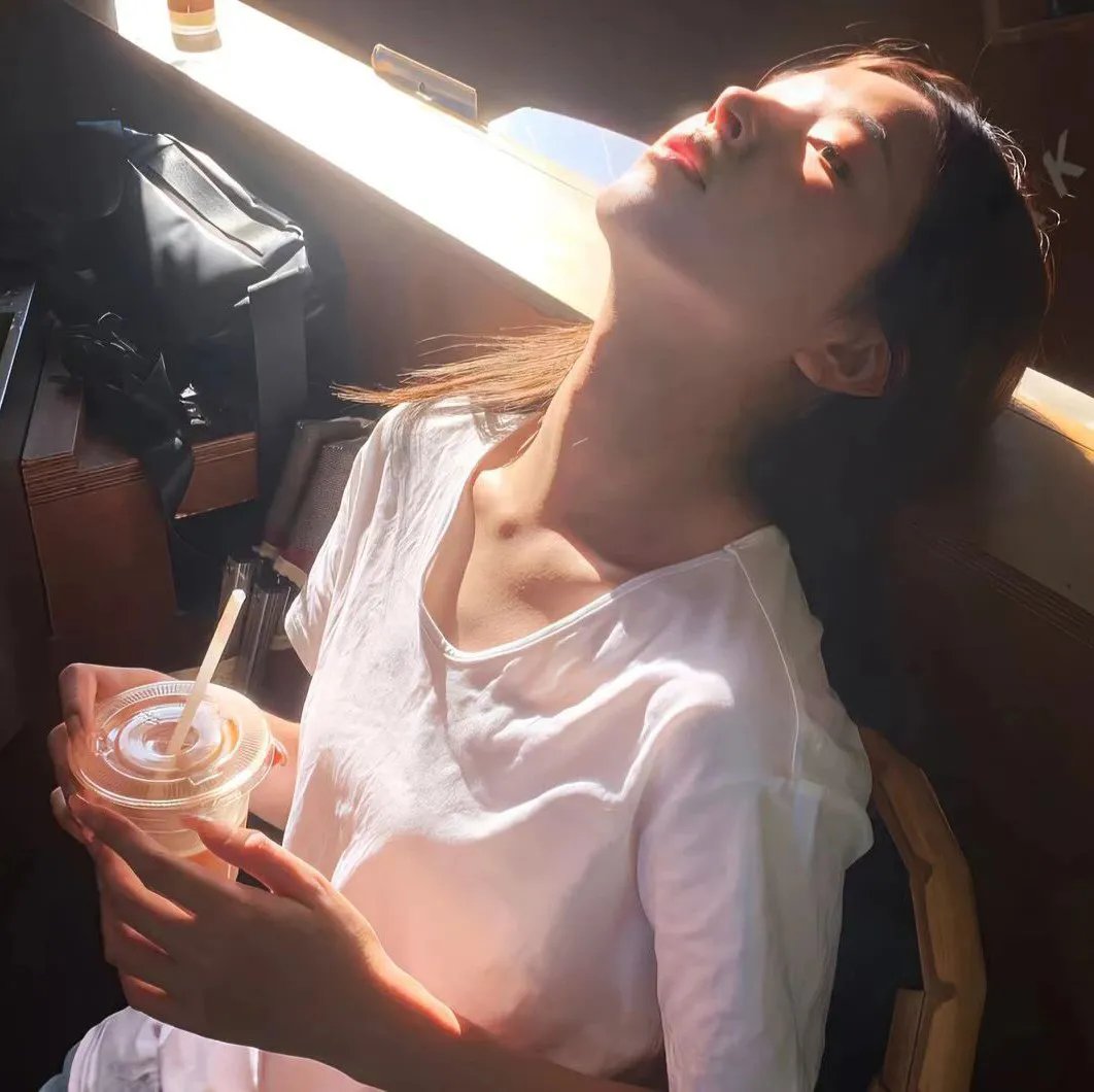 墓边凶宅